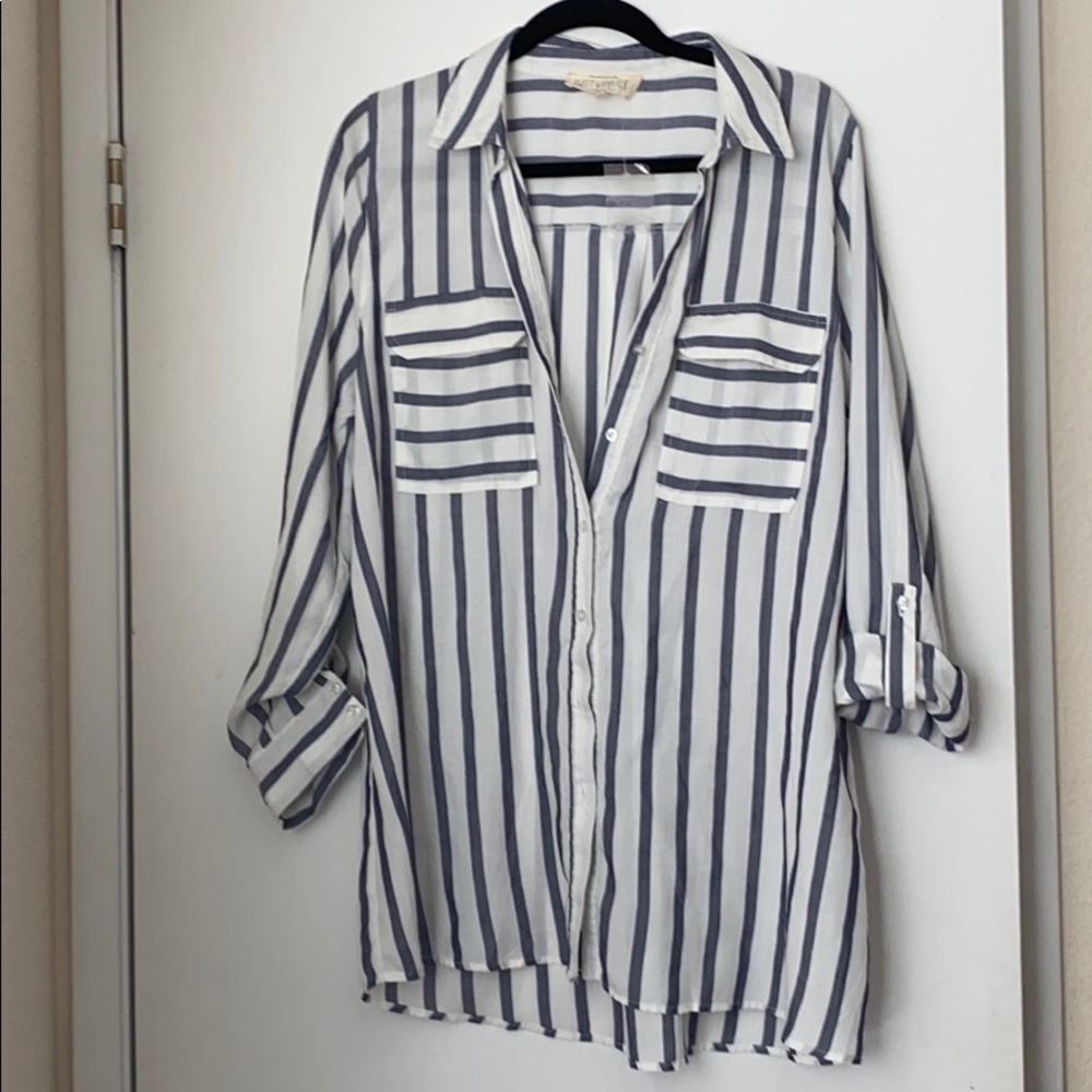 XL Maternity Button Up Blouse